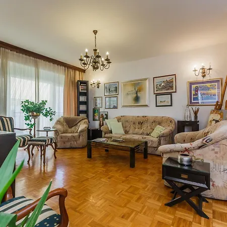 Ruzic Apartment