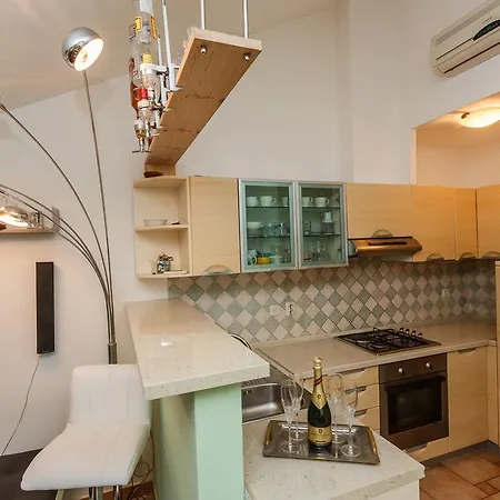 Ruzic Apartment