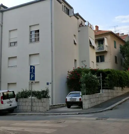 Apartment Ruzic Split